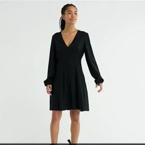 UNIQLO V-Neck Long-Sleeve Mini Dress